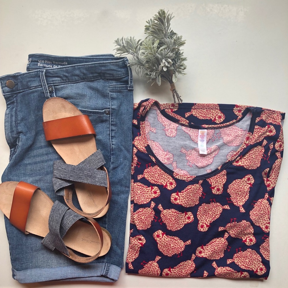 Lularoe classic t